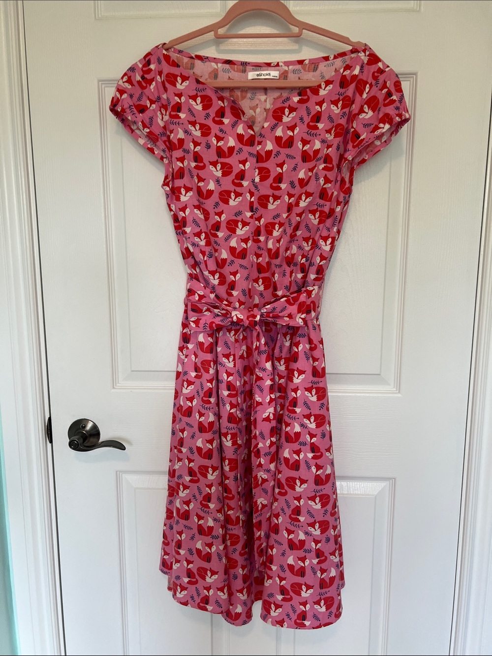 CUTEST EVER ModCloth Dress. Pink and Orange FOX  Print, Tie-Waist Midi Dress